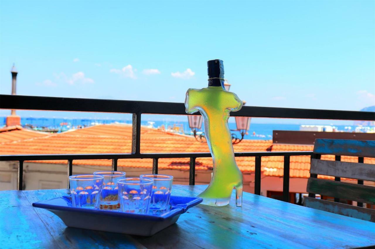 Estate4Home - La Grotta Azzurra Sorrento Bagian luar foto